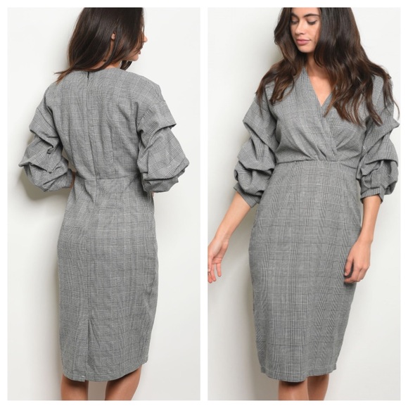 Dresses & Skirts - New Arrival 💖 Plaid Dress